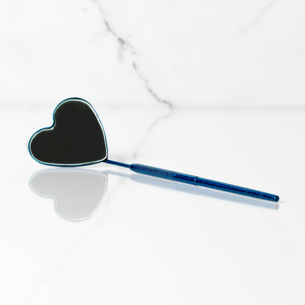 Heart-Shaped Lash Mirror