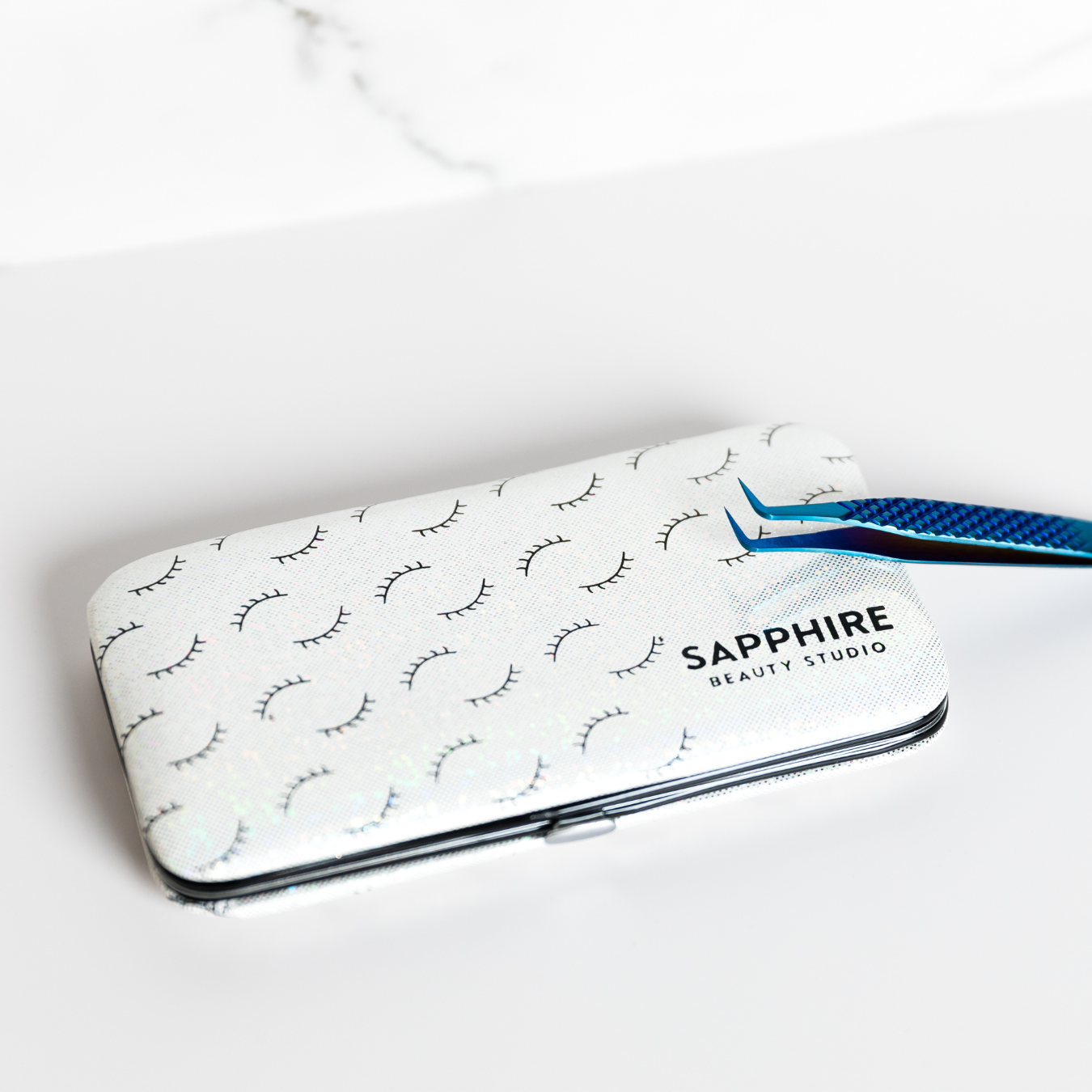 Arctic White Magnetic Tweezer Case
